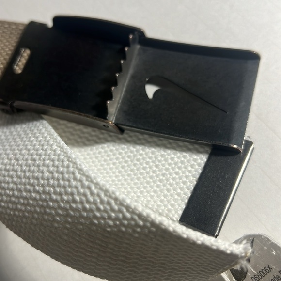 Bundle fabric Nike belts white and tan - Picture 5 of 8